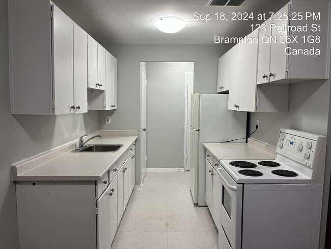 Kitchen - Bellshire Apartments