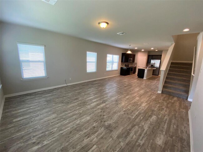 Building Photo - 1012 Gaelic Dr