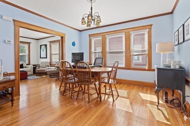 Foto del edificio - 189 Savin Hill Ave