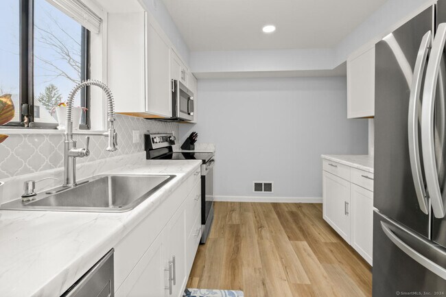 Foto del edificio - 100 Hope St