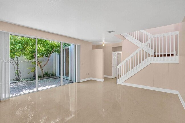 1565 Yellowheart Way photo'
