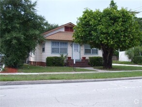 Building Photo - 1955 16th Ave