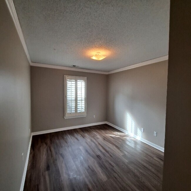 Building Photo - 9152 Bellehurst Cove