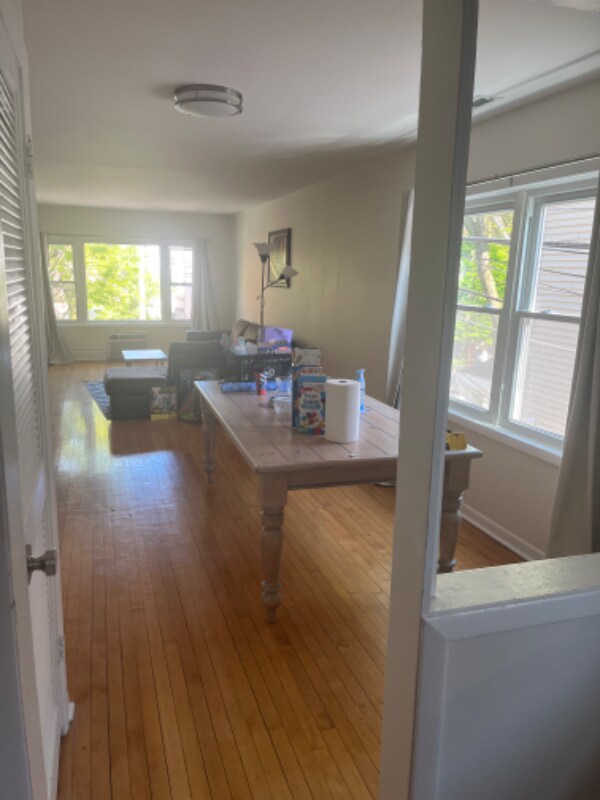 Foto del edificio - 3148 N Clifton Ave