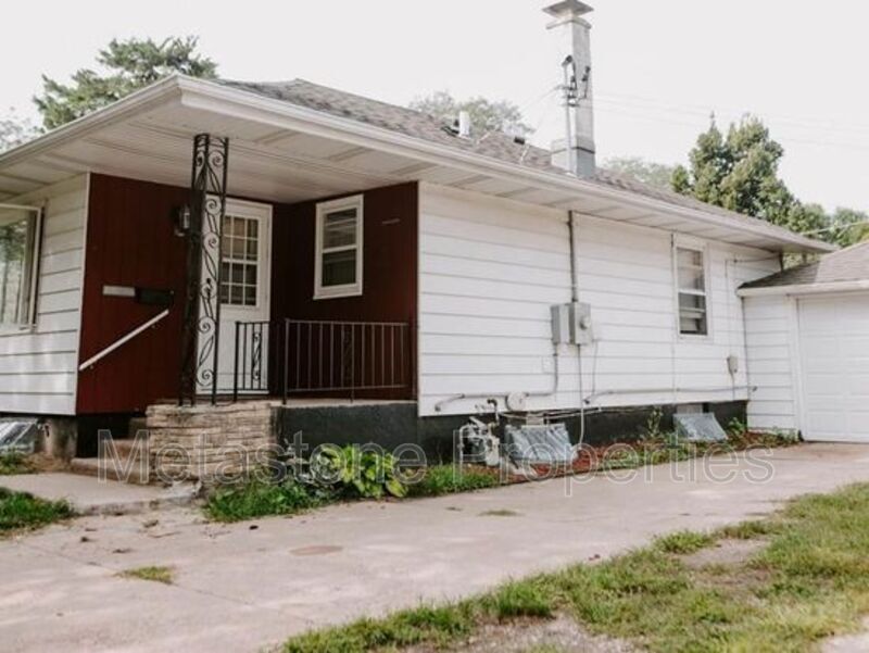 1207 N Elmwood Ave Unit 1, Sioux Falls, SD 57104 Condo for Rent in