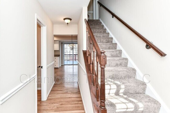 Foto del edificio - 12159 Holly Knoll Cir