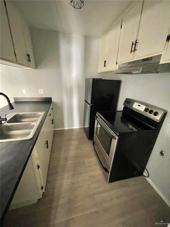 Foto del edificio - 12 Westgate Dr