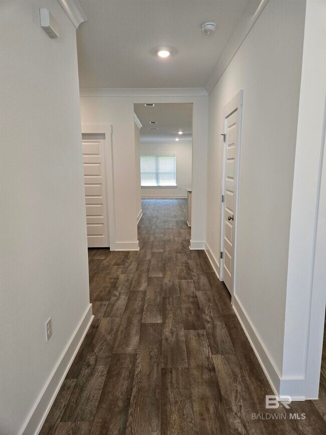 Foto del edificio - 14746 Dayton Cir