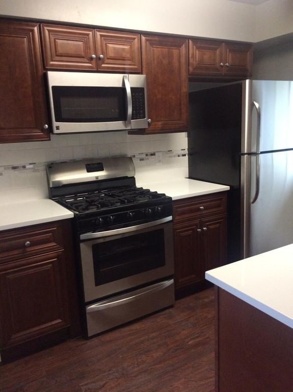 Foto principal - 2110 Laporte Ave