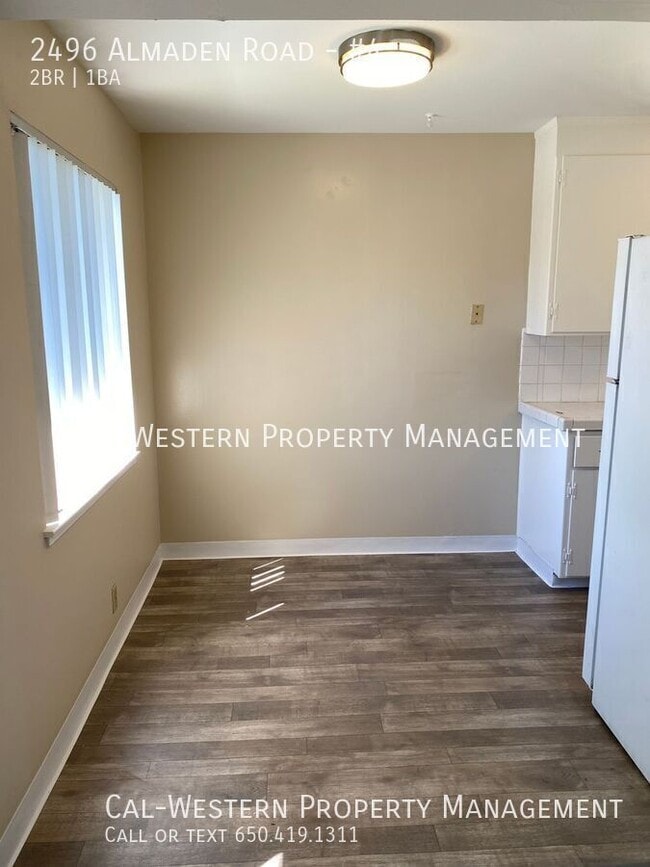 Foto del edificio - 2496 Almaden Rd