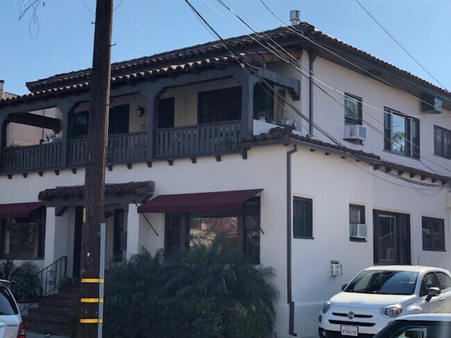 Foto del edificio - 1144 E Appleton St