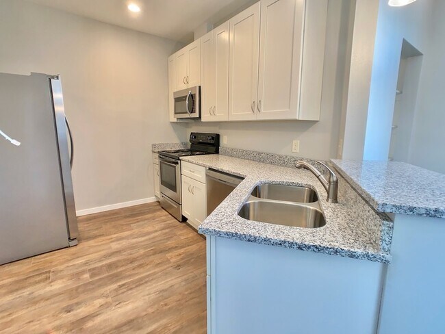 Foto del edificio - 207 E 4th St