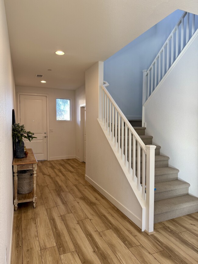 Foto del edificio - 8804 Trotternish Rdg