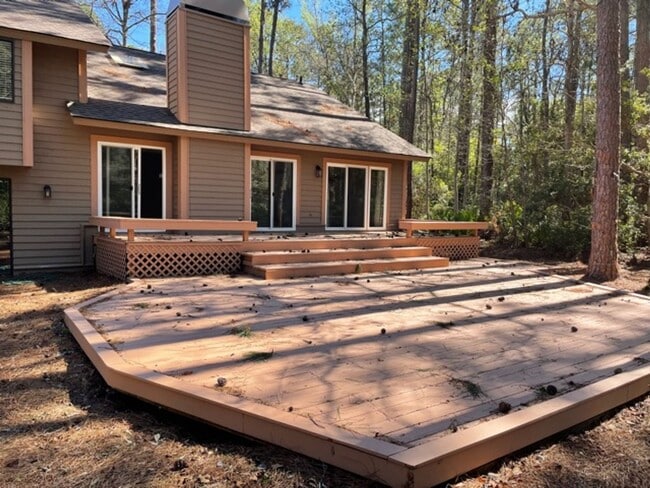 Building Photo - 25 Honey Locust Cir