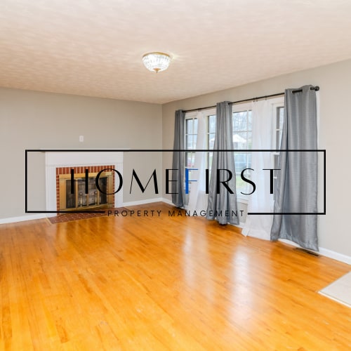 Foto del edificio - 113 Meadowlark Dr