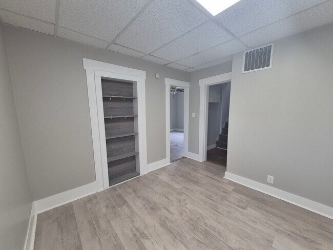 Foto del edificio - Westbrook 2 bedroom home