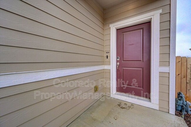 Building Photo - 5993 Mumford Dr.