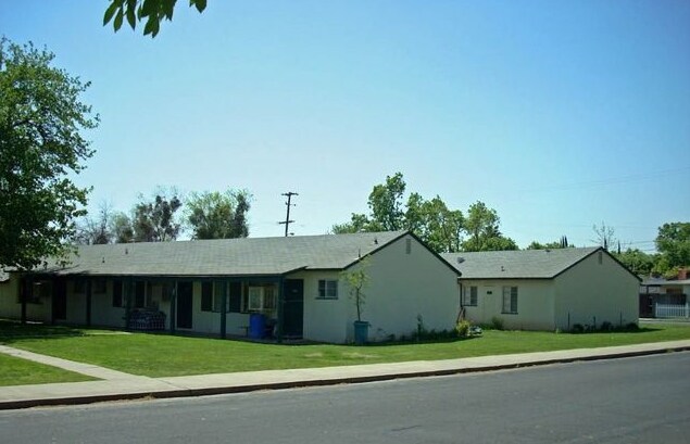 Foto principal - 2302-2306 Willow Ave