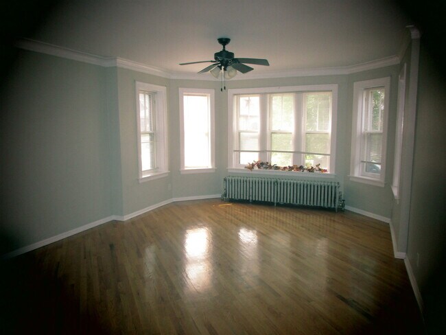 Foto del edificio - 6241 W Holbrook St