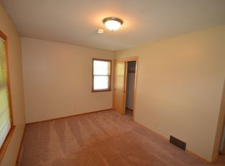 Foto del edificio - 8221 Bloomington Ave S