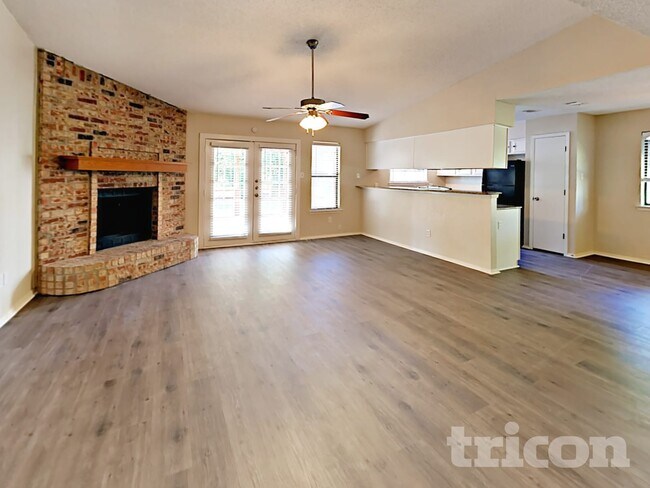 Foto del edificio - 5925 Fair Wind St