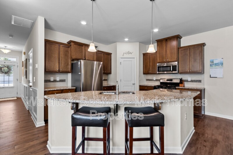 Foto principal - 4340 Flintlock Ln