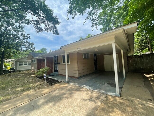 Foto del edificio - 4156 Rhodes Ave
