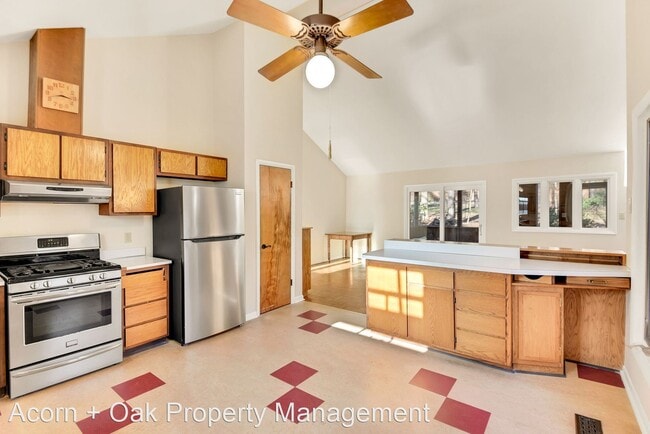 Building Photo - 3 br, 2 bath House - 2443 Mayberry Ct