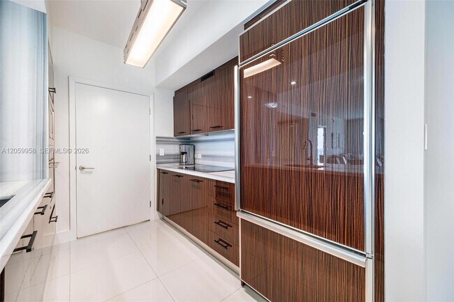Foto del edificio - 3951 S Ocean Dr