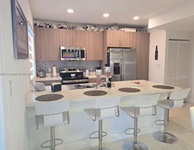 Foto del edificio - 249 NW 12th Ct