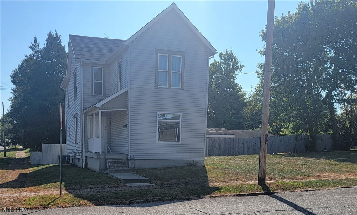 Primary Photo - 234 N 4th St