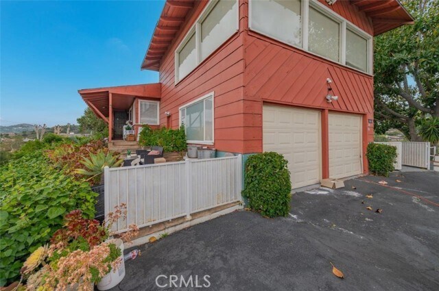 Foto del edificio - 2832 E Farview Ln