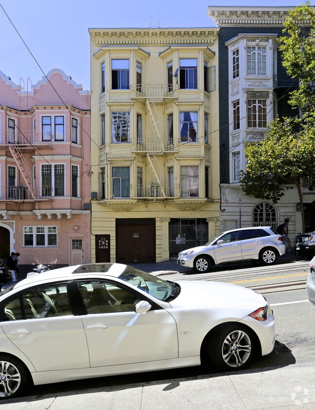Building Photo - 1135 Hyde St