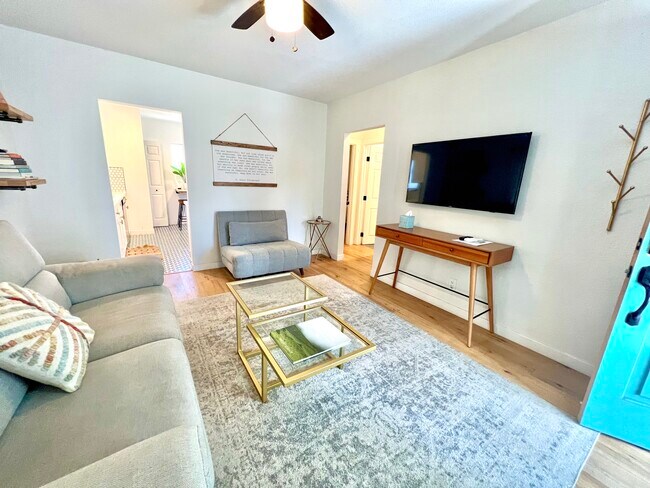Living Room With HVAC AC - 2305 S Palm Grove Ave