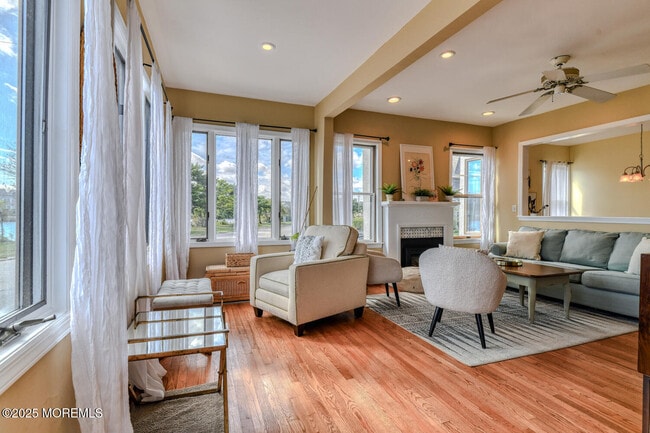 Foto del edificio - 113 Central Ave