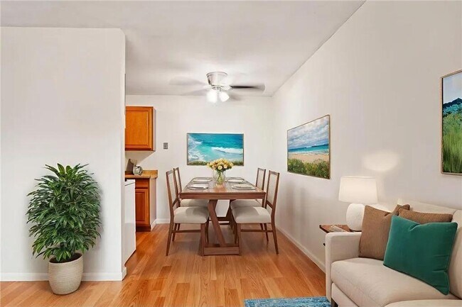 Foto del edificio - 5315 Minnehaha Ave