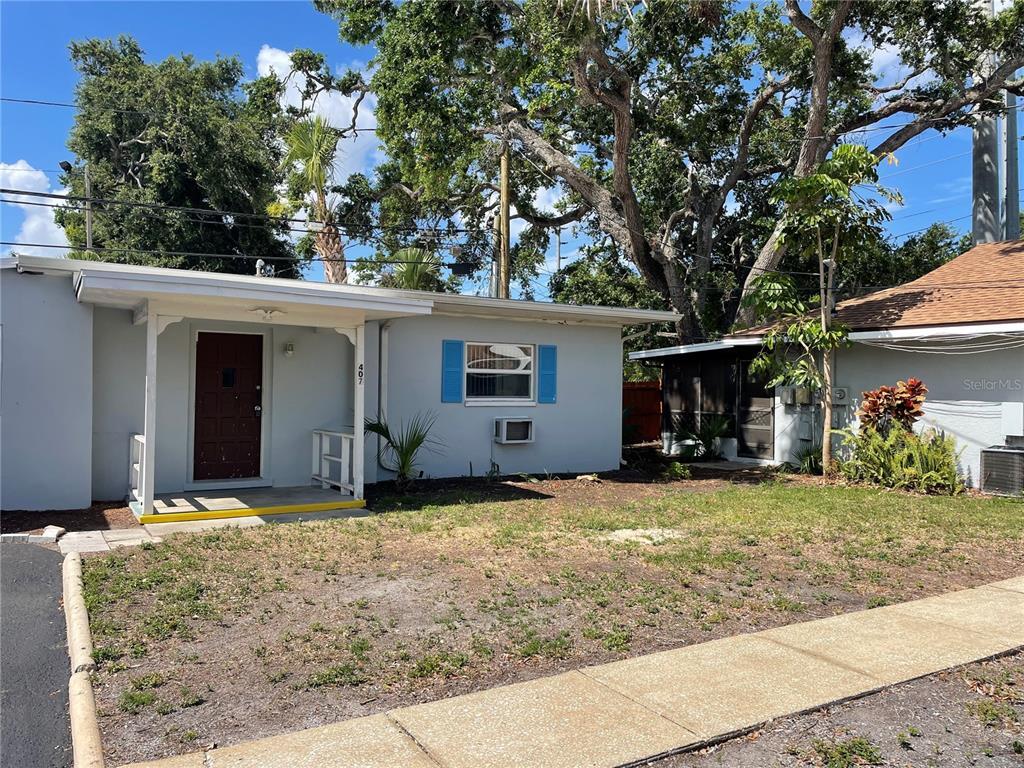 Foto principal - 401 1st Ave NE