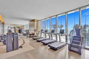 Foto del edificio - 2 br, 2 bath Condo - 18975 Collins