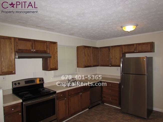 Building Photo - 6443 Valley Dale Dr