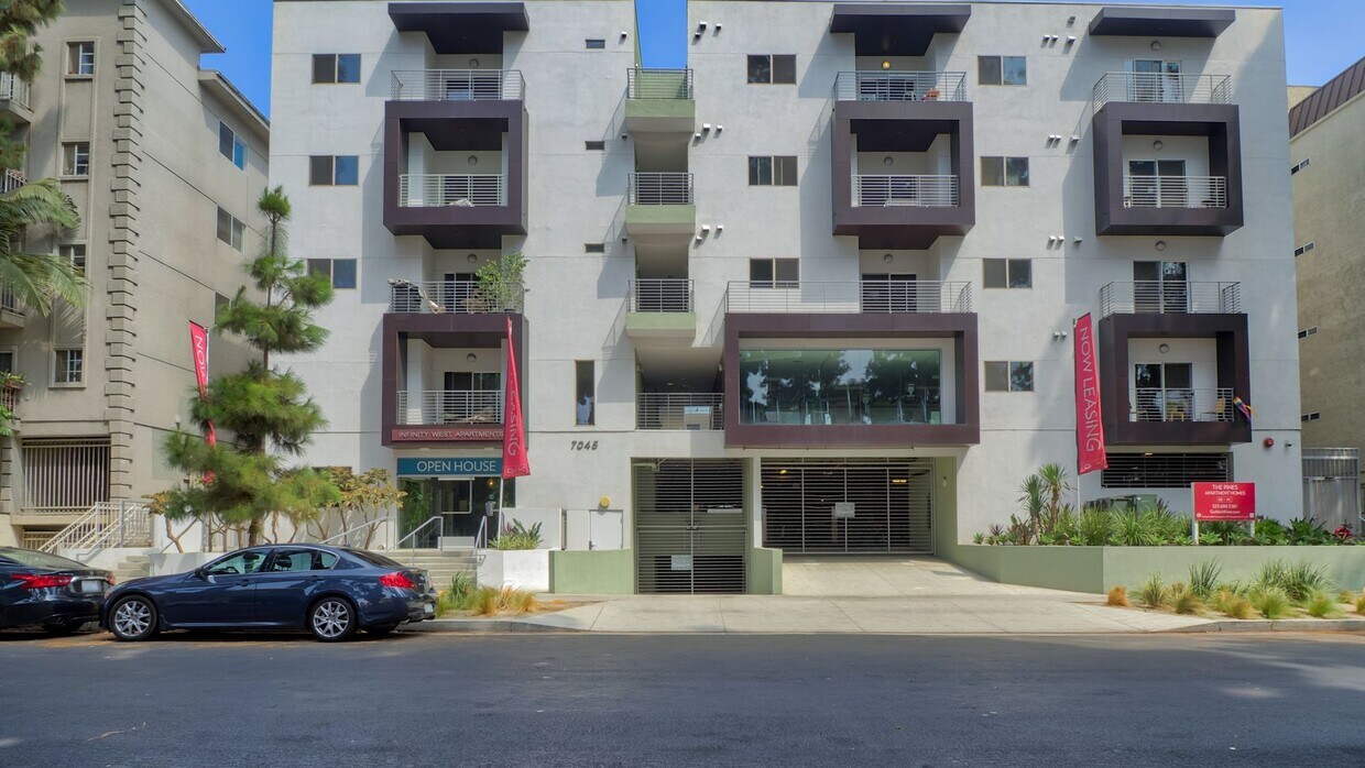 The Pines Apartments In Los Angeles Ca Westside Rentals