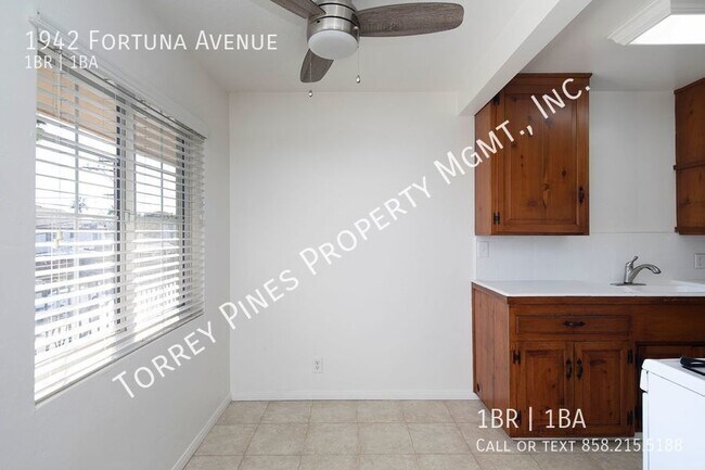 Building Photo - *MOVE-IN SPECIAL* Bright 1 Bedroom Apt. in...