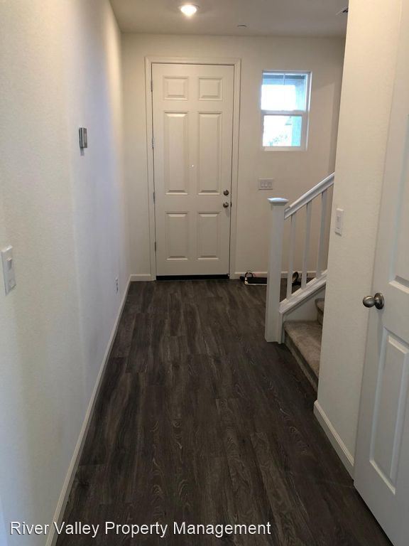 Foto del edificio - 4 br, 2.5 bath House - 5342 Pebble Banks Way