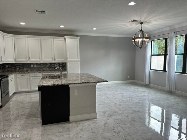 Building Photo - 3 br, 2.5 bath House - 6239 Oceanaire Way