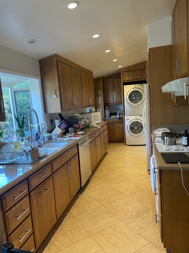 Building Photo - 2162 Patagonia Dr