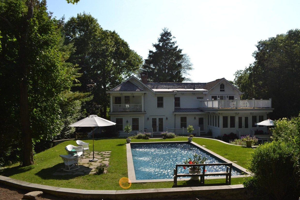 Foto principal - 30 Fresh Pond Rd