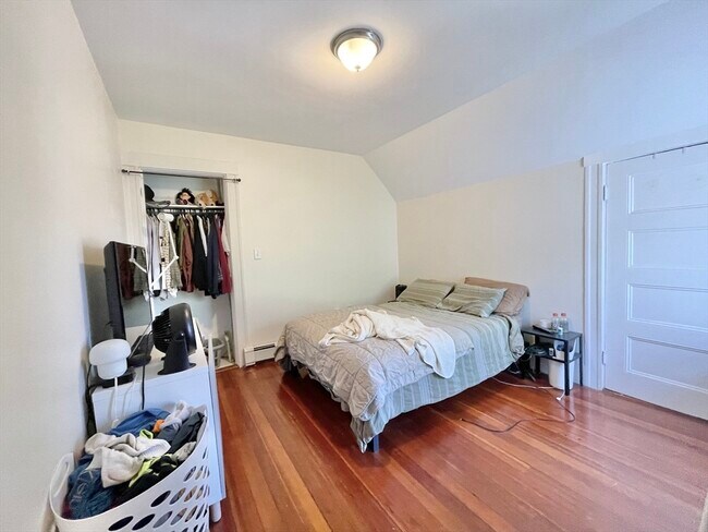 Foto del edificio - 27 Haskell St