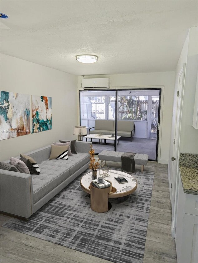 1635 Hayes St Unit 2, Hollywood, FL 33020 Room for Rent in Hollywood