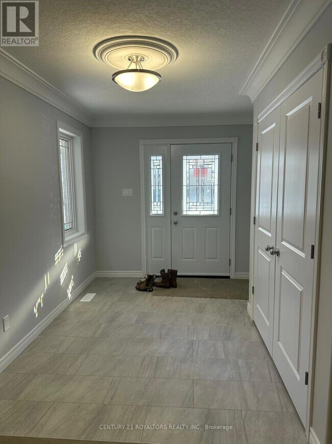 Photo du bâtiment - 240 O'Neil St