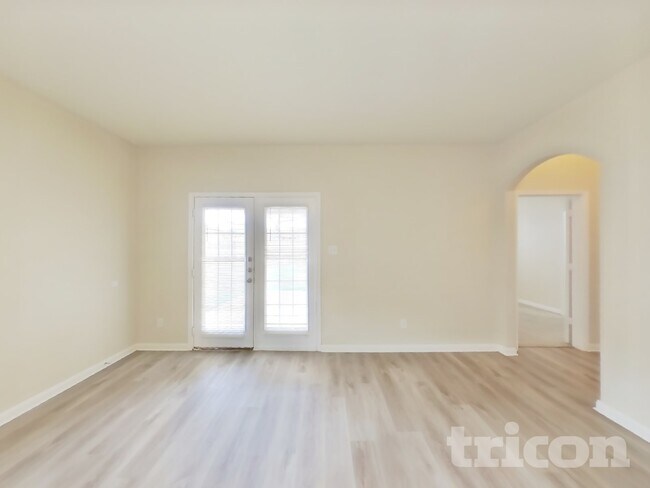 Foto del edificio - 4607 Le Villas