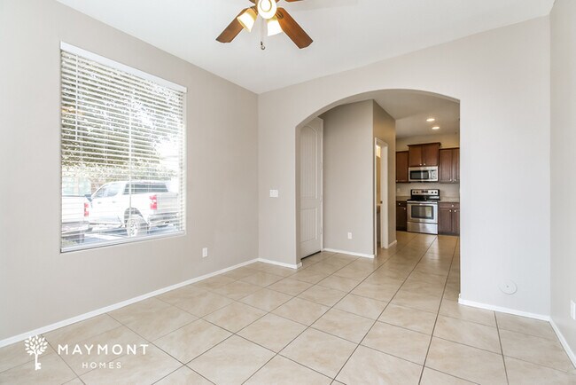Building Photo - 17736 W Mandalay Ln